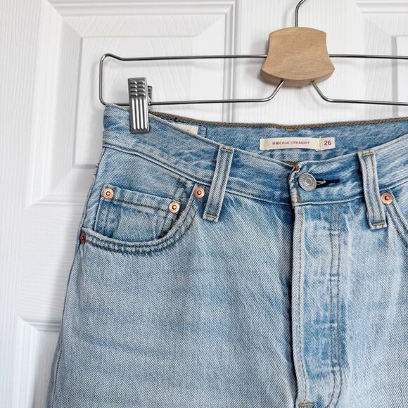 LEVI’S Premium Ribcage Straight Ankle Jeans in Middle Road Size 26 - Picture 10 of 16